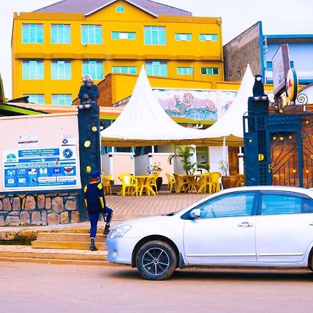 Peace & Grace Motel Kigali Buitenkant foto