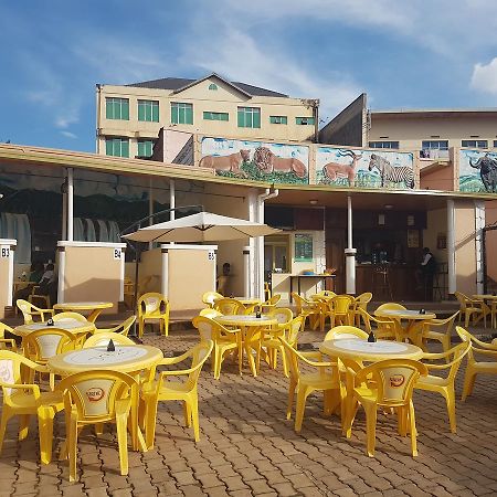 Peace & Grace Motel Kigali Buitenkant foto